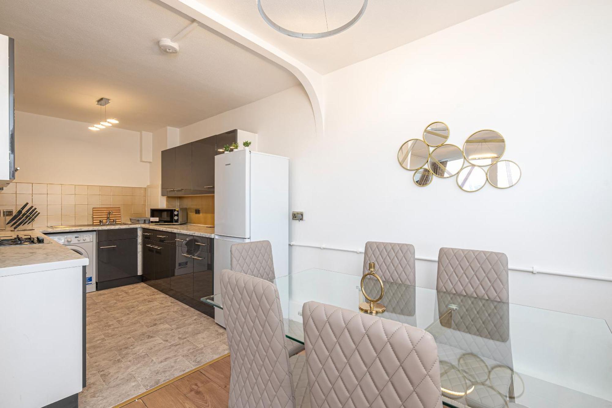 Lovely Apartment Near Hyde Park & Oxford St Londen Buitenkant foto