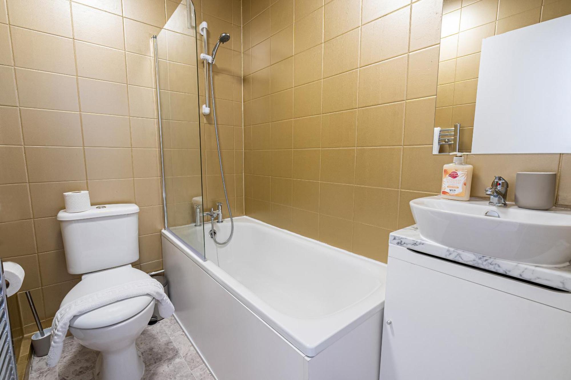 Lovely Apartment Near Hyde Park & Oxford St Londen Buitenkant foto