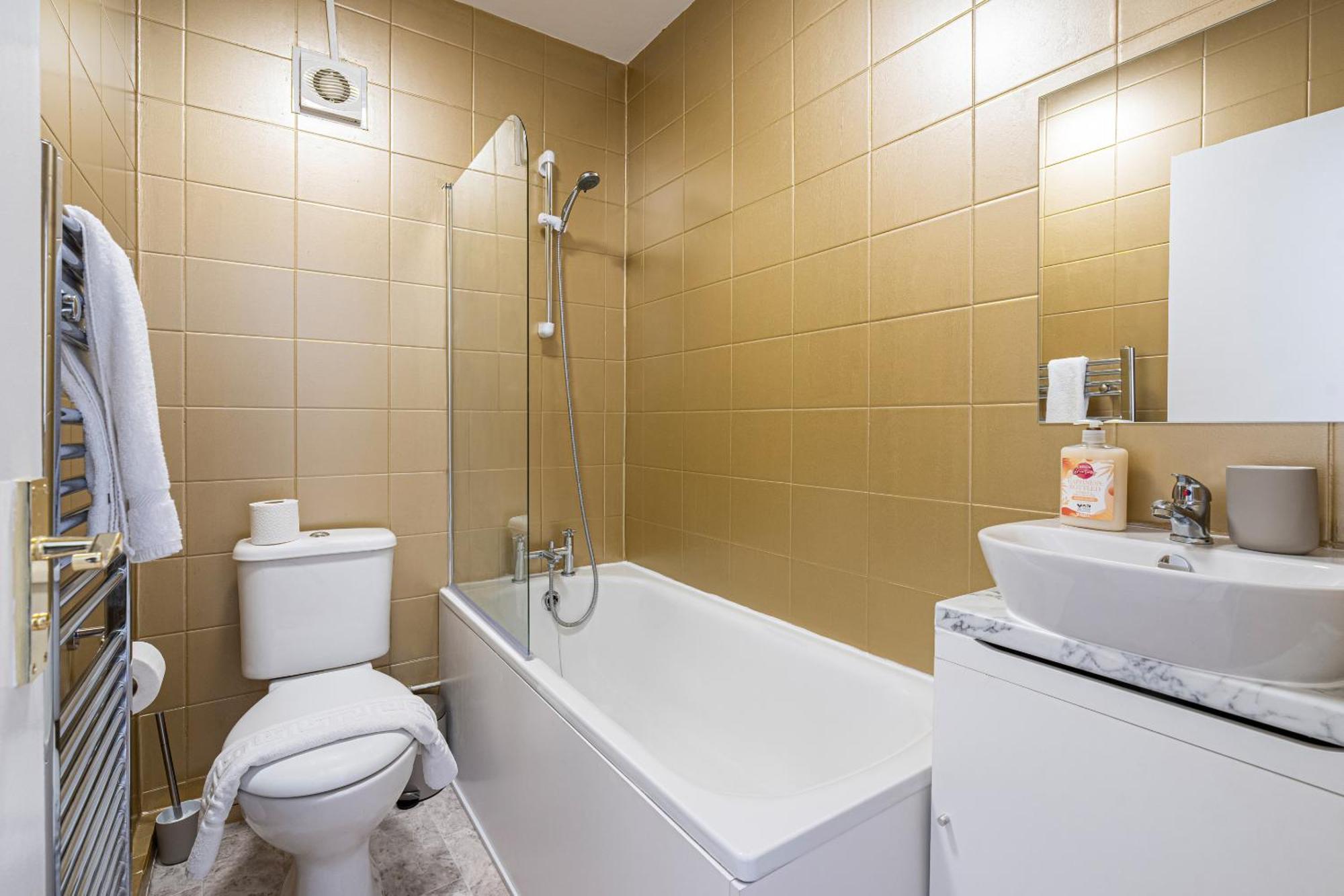 Lovely Apartment Near Hyde Park & Oxford St Londen Buitenkant foto