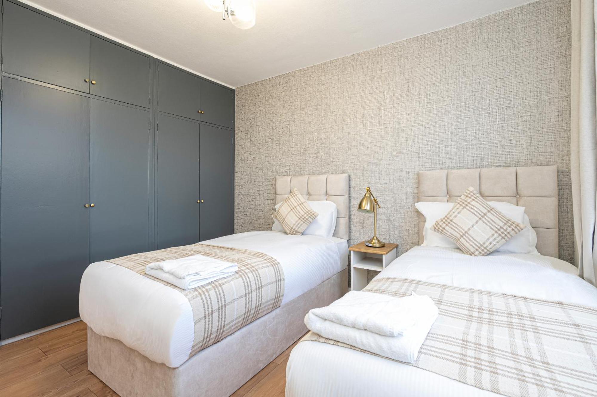 Lovely Apartment Near Hyde Park & Oxford St Londen Buitenkant foto