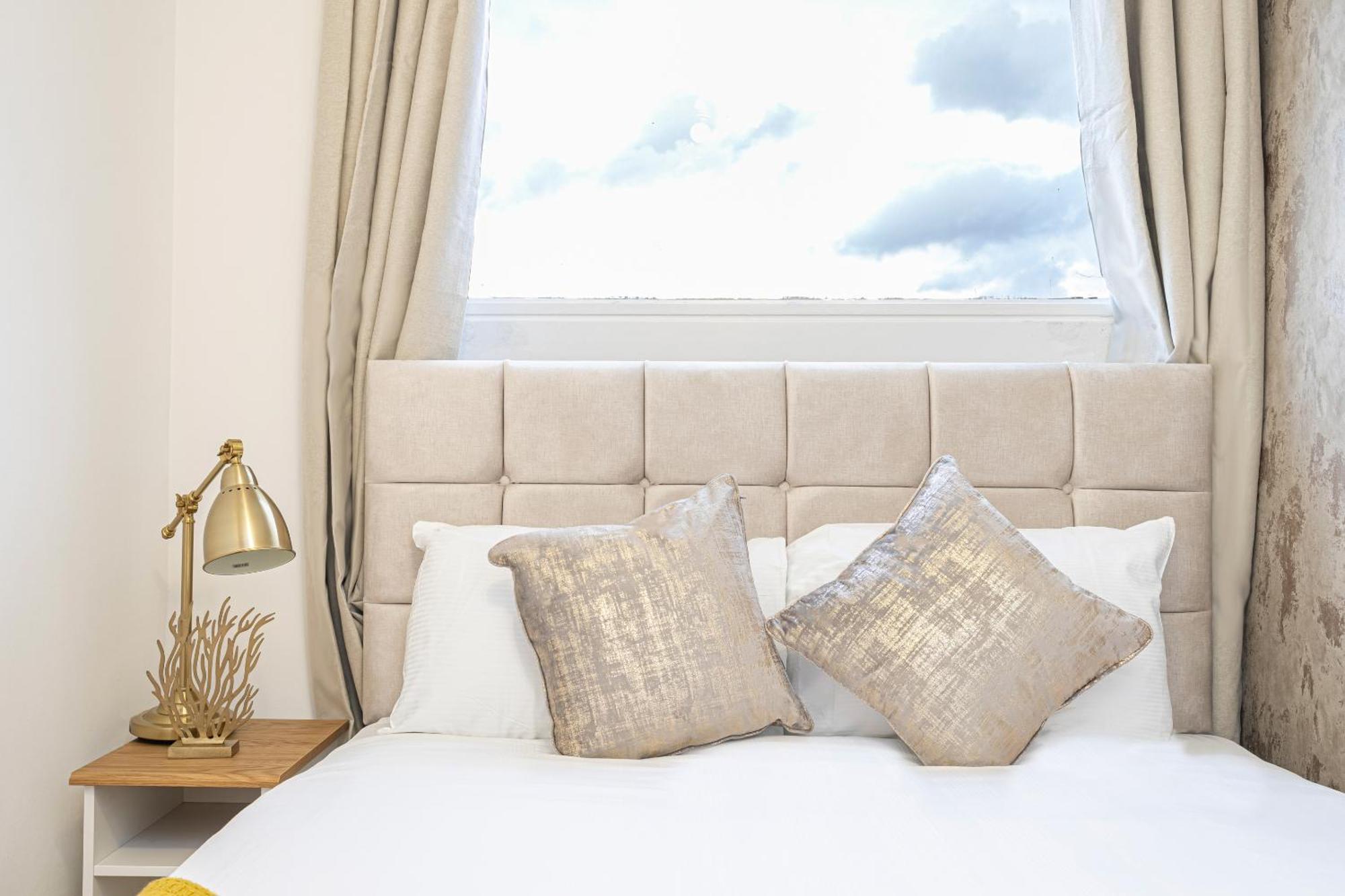 Lovely Apartment Near Hyde Park & Oxford St Londen Buitenkant foto
