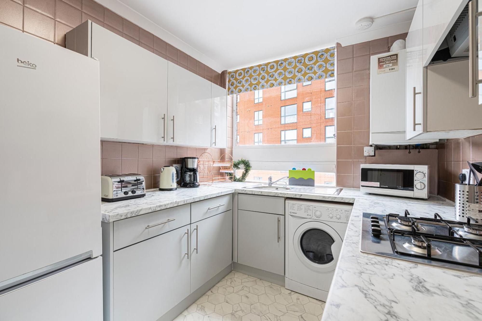 Lovely Apartment Near Hyde Park & Oxford St Londen Kamer foto